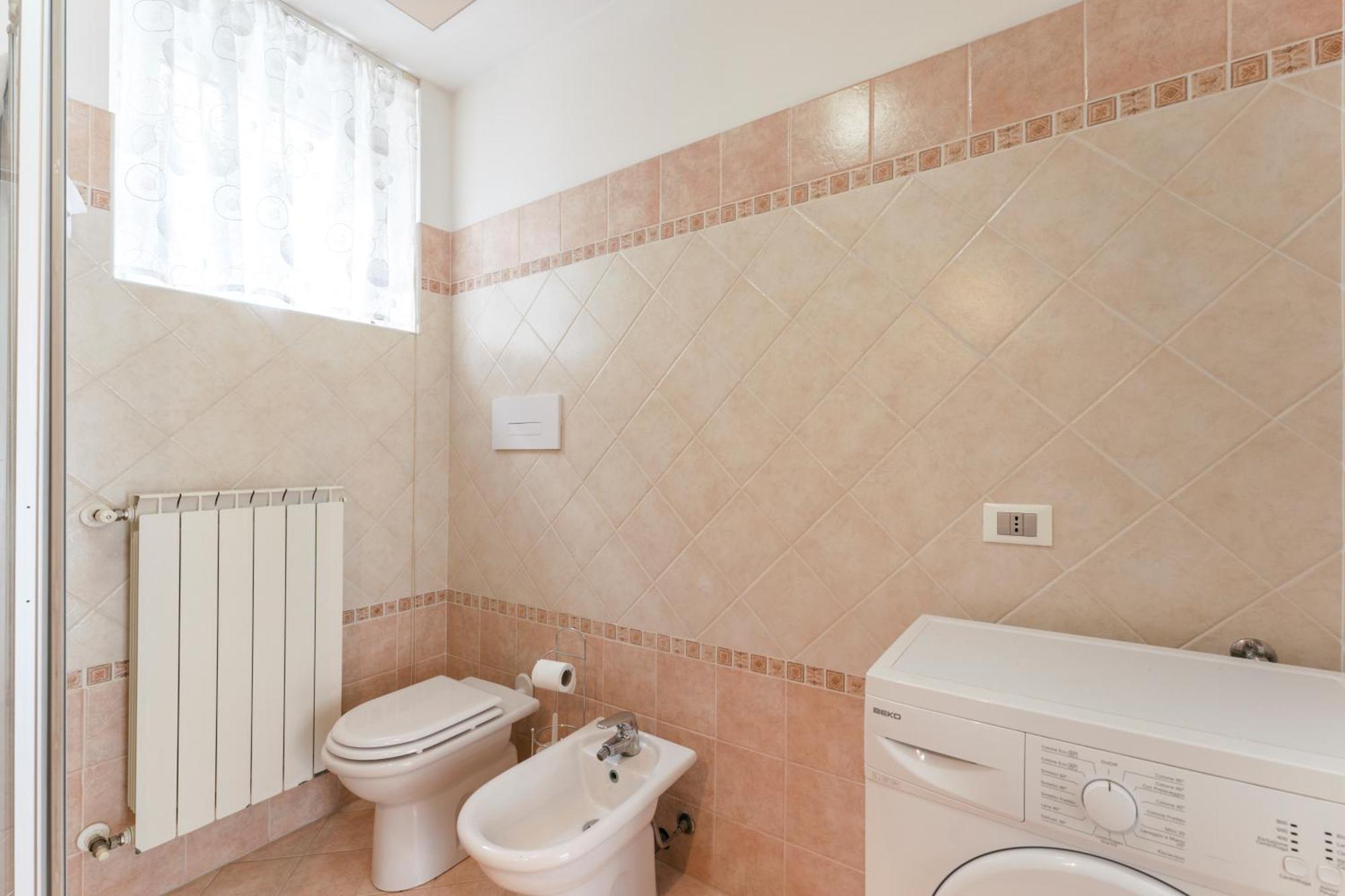 Matteotti Apartments Дезенцано-дель-Гарда Экстерьер фото