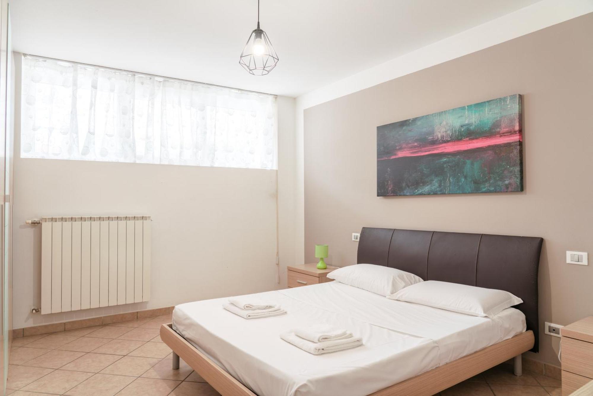 Matteotti Apartments Дезенцано-дель-Гарда Экстерьер фото