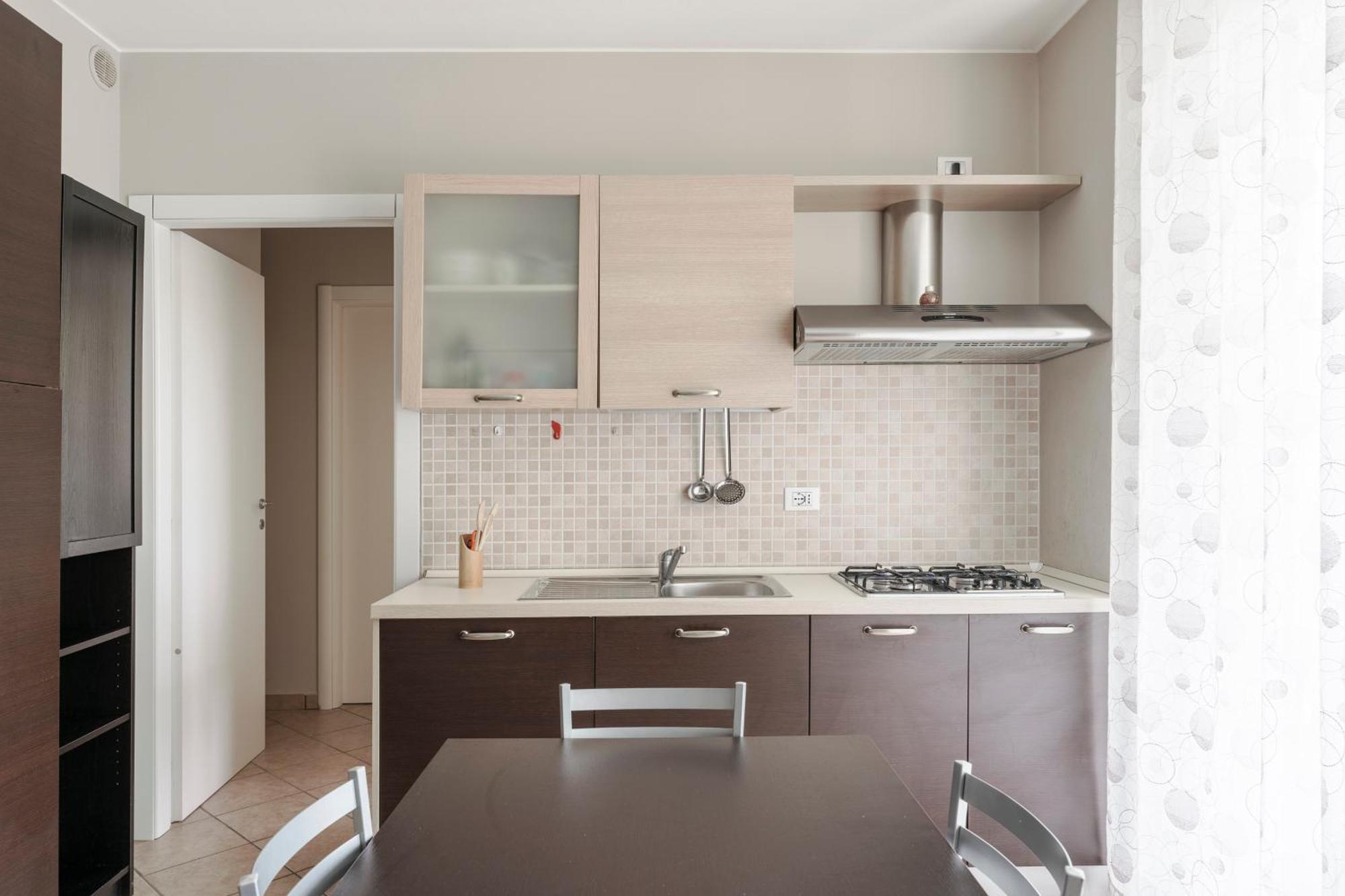Matteotti Apartments Дезенцано-дель-Гарда Экстерьер фото